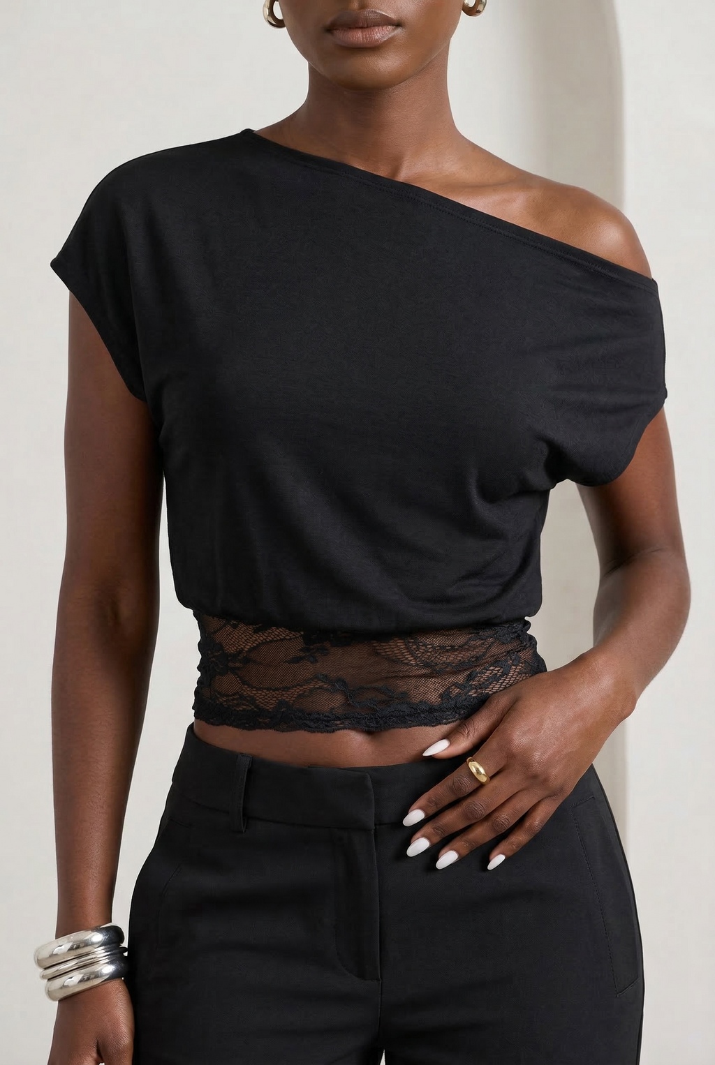 QE TOP ( PRE ORDER )