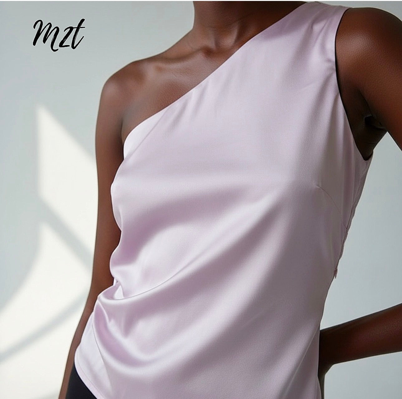 DQ TOP - FREE TO ADD TO YOUR PAID PURCHASE ONLY